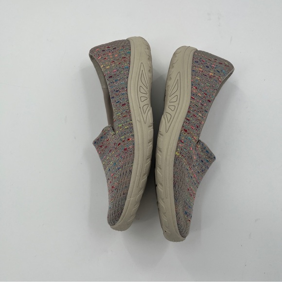 Skechers Relaxed Fit Reggae Fest Wicker Slip on tennis shoes - size 7 - Picture 3 of 7